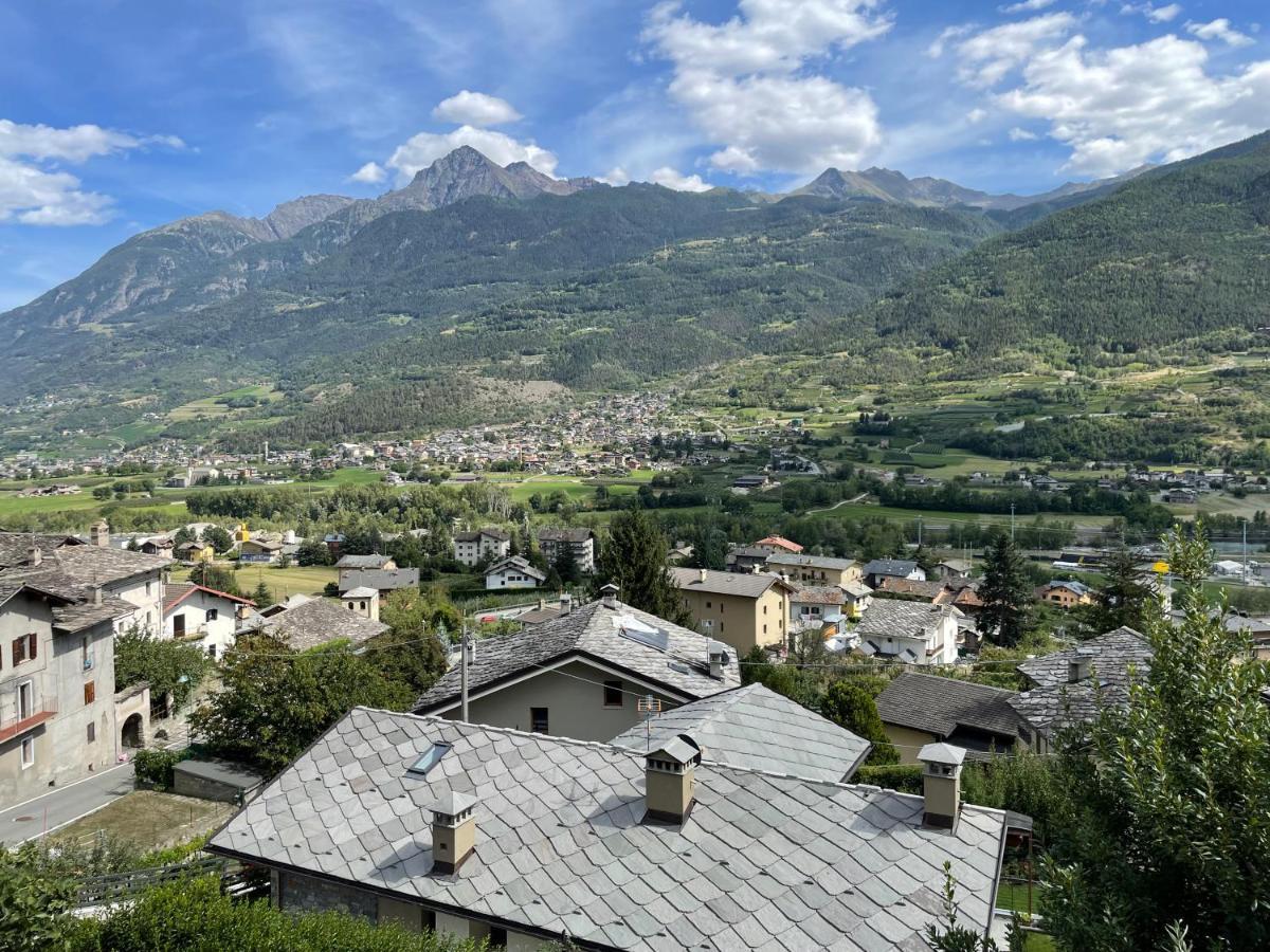 Maison Merlot Appartement Aosta Buitenkant foto